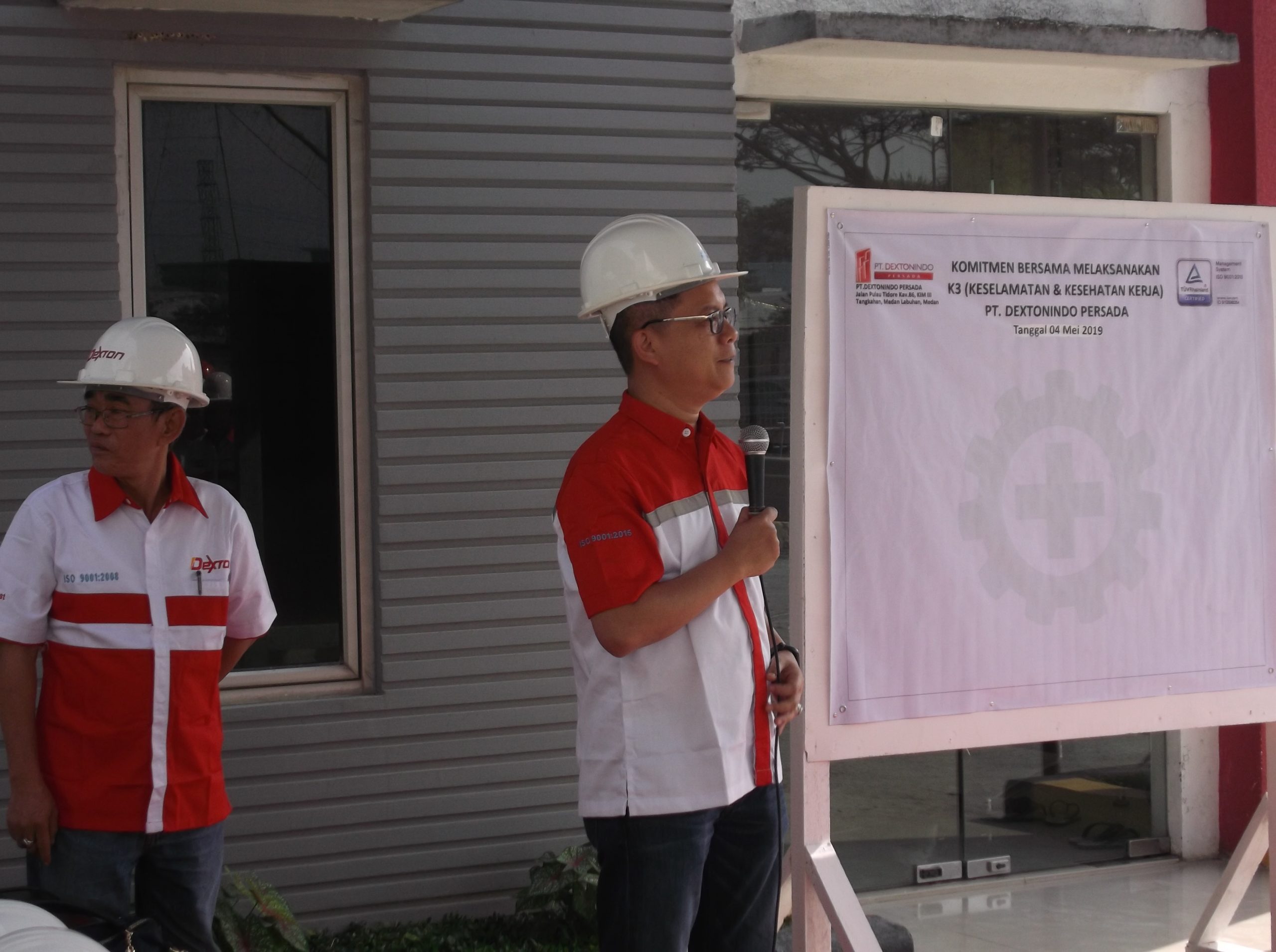 Penandatangan Komitmen Dexton Melaksanakan K3
